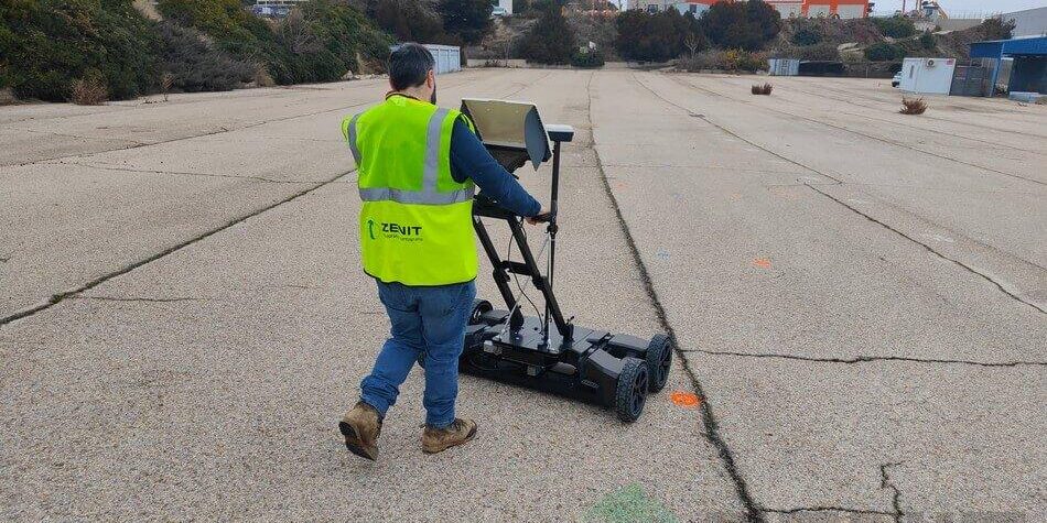 Georradar en parking de centro comercial